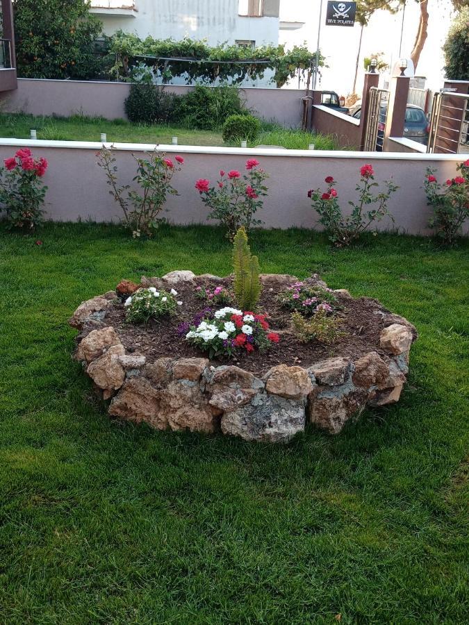 Ferienwohnung Roses 2 Skala Sotiros Exterior foto